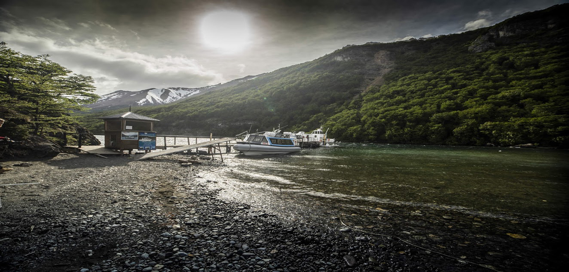 Lago del Desierto con Glaciar Vespignani - 1